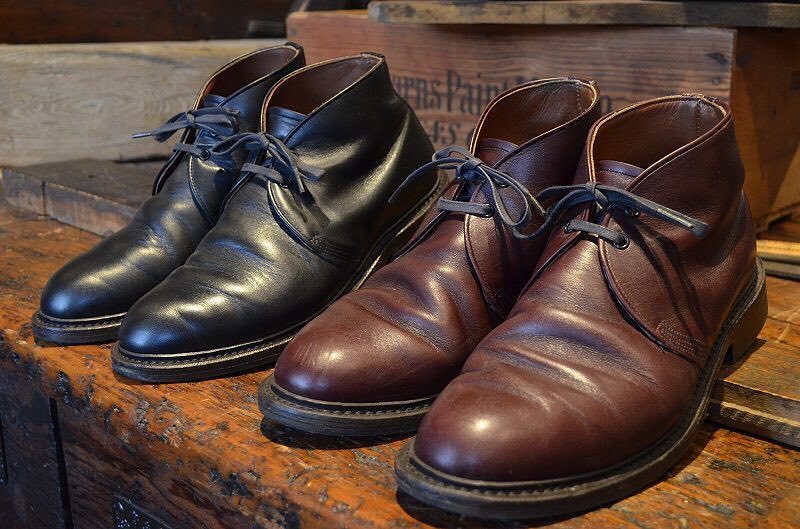 この春の新商品、フェザーストーン・レザーのキャバリーチャッカです