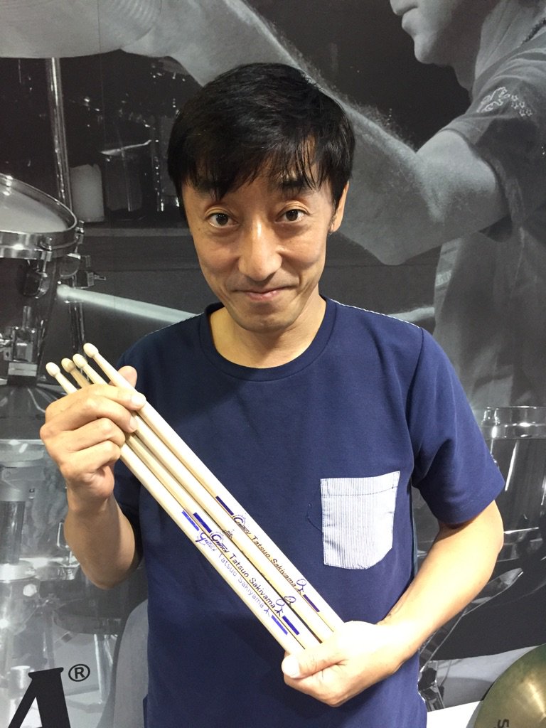 ドラムフロア】 崎山龍男さんスティックをちら見❤ グレッチ GR-TS145