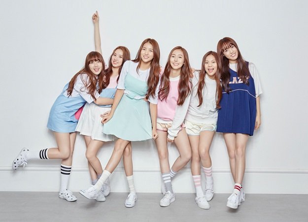 GFriend: 2016 Season's Greetings: High school students. 2017