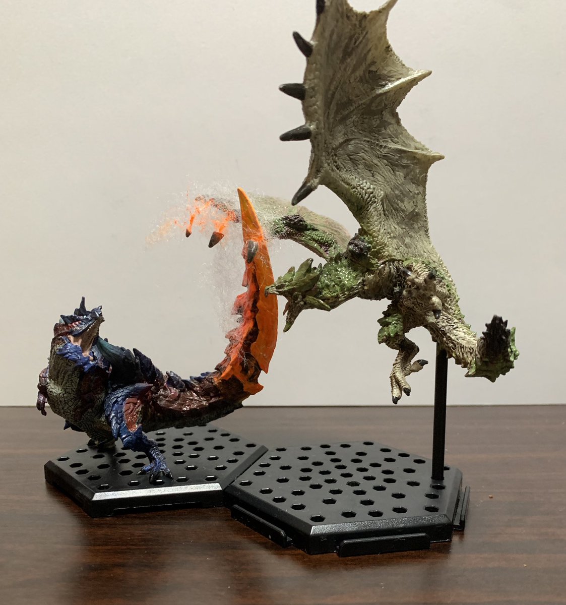 灼熱の刃】 🔥ディノバルド🔥 #ドラっち日記 #モンハン #モンハン