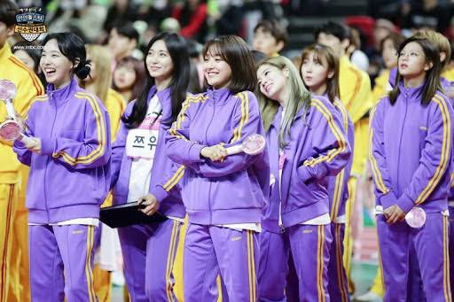 慎太郎NERDYの紫ジャージ着てるということはTWICEまたはITZYと言っても