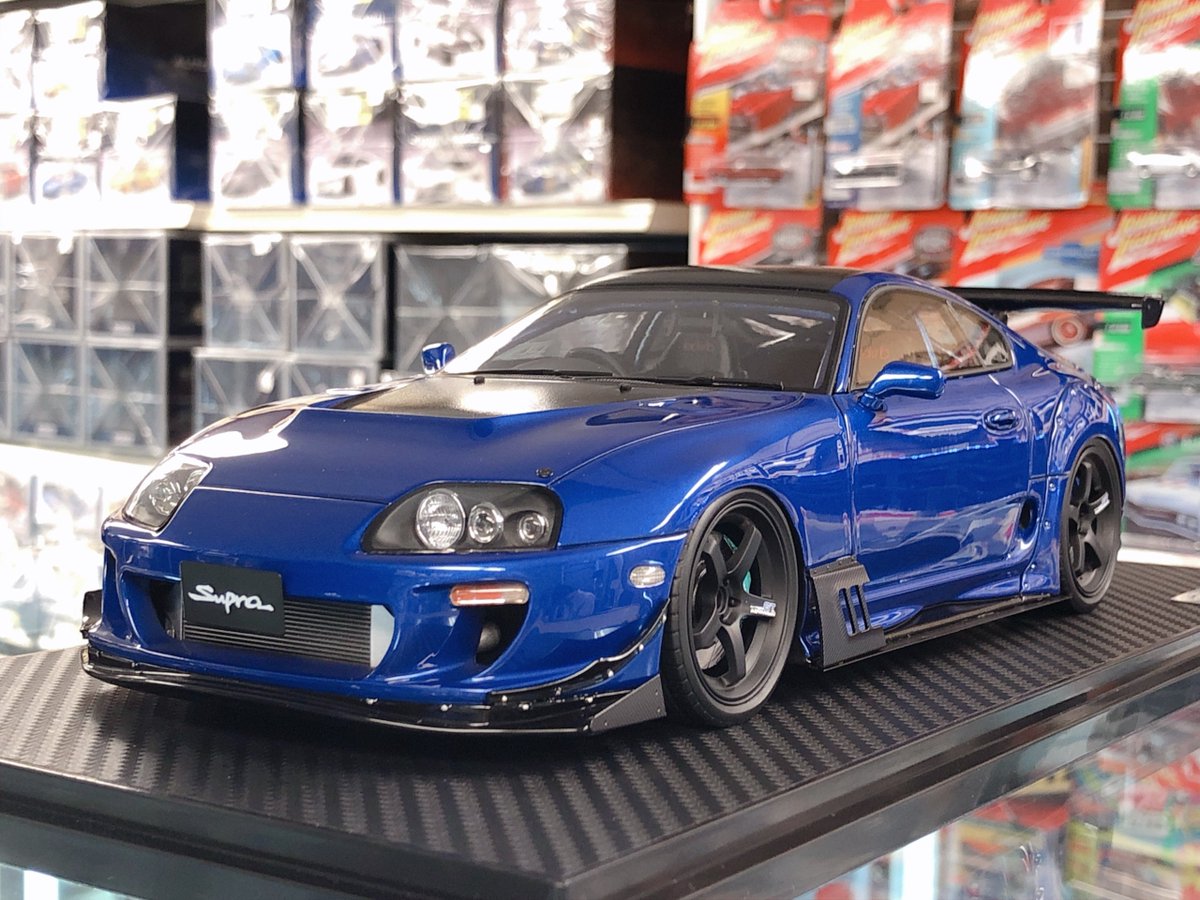 イグニッションモデルの新商品 トヨタ スープラ JZA80 RZ 1/18スケール