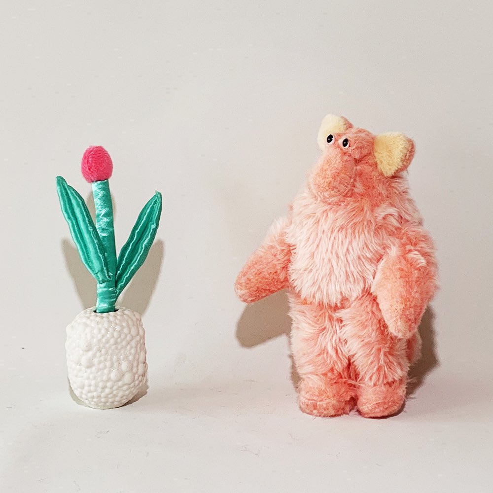 マーニー　ぬいぐるみ CIBONEにマーニーが住み着いた!? 一緒に暮らせる柔らかなぬいぐるみの