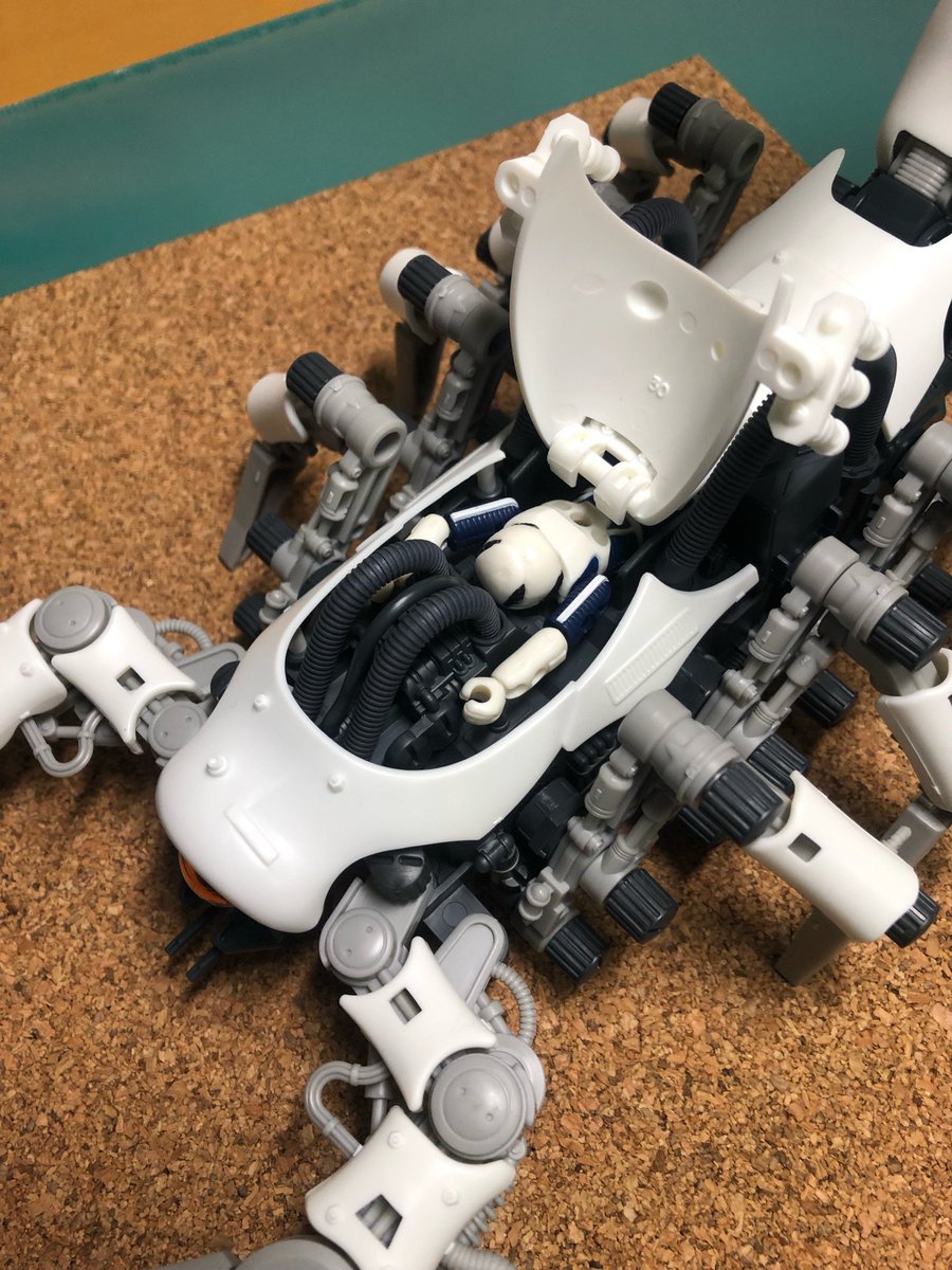 ゾイド見つかった分シリーズ。 ゾイド24、WAVEさんのスコーピオン。 1