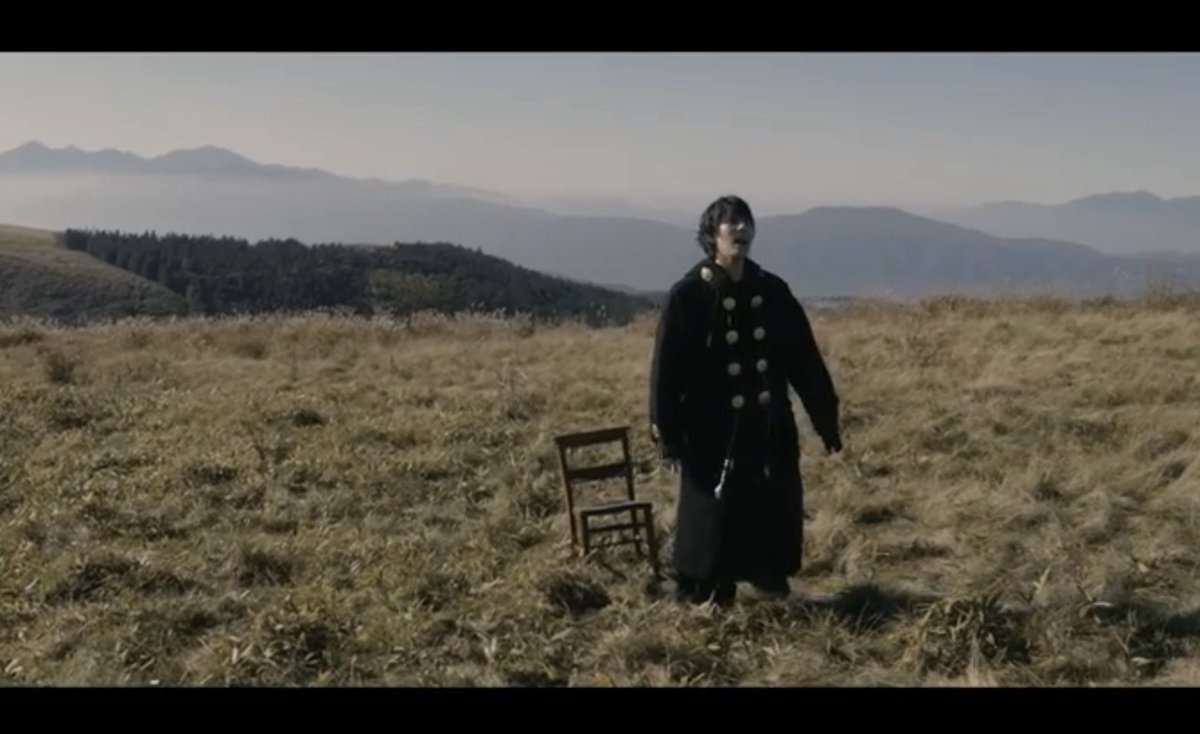 朝から何度も言わせないで Yohji Yamamoto 金ボタンのコート 466000円