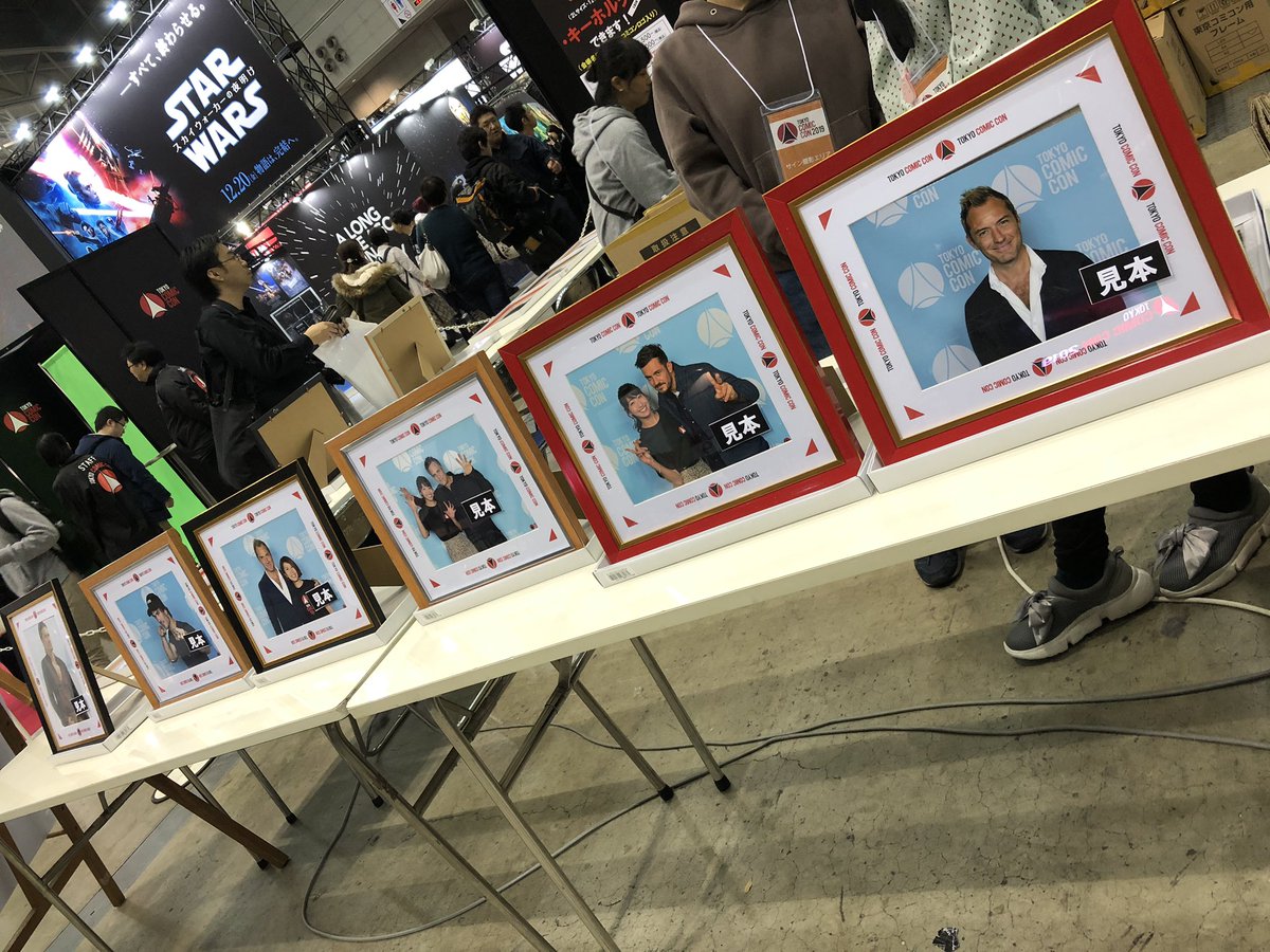 東京コミコン2019 オリジナルフォトフレーム』初日より大好評につき