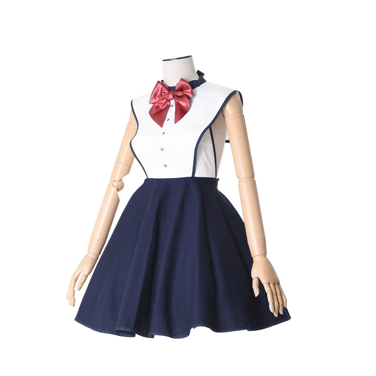 20〜25 軍服セーラーワンピース ワンピース とリボンのセットになり