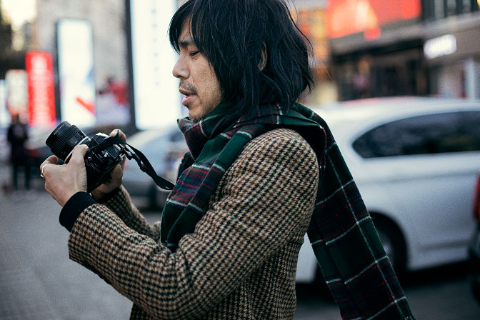 アルバム「宮本、独歩。」写真集付限定盤予約受付中 写真集「宮本的