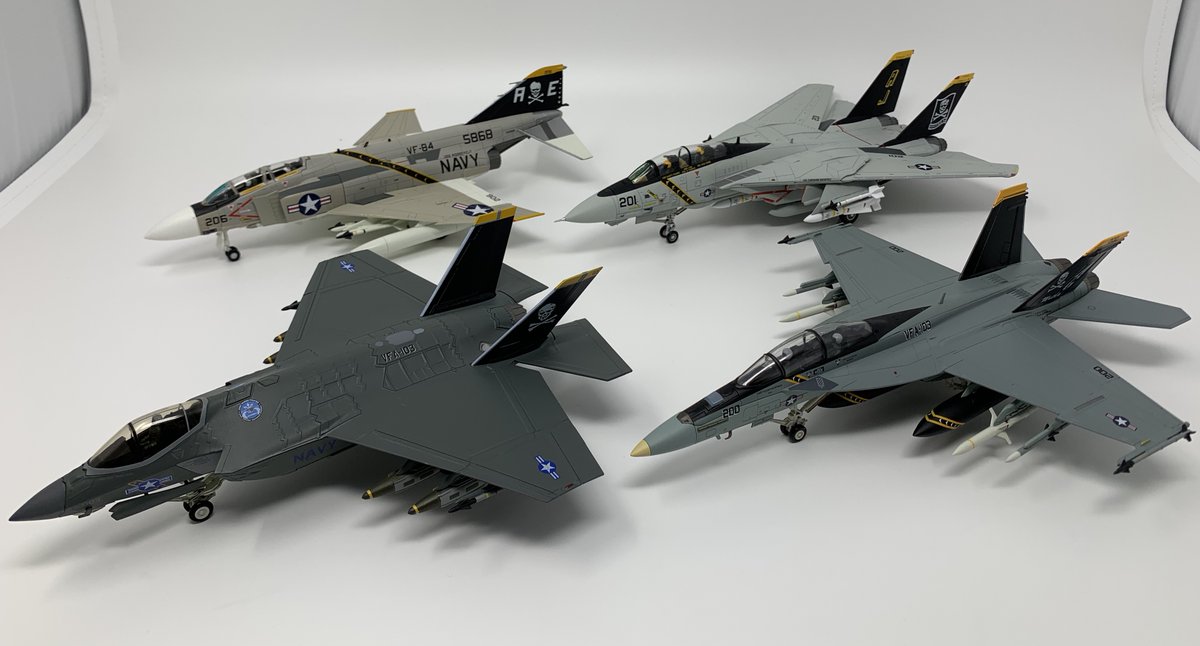 HobbyMaster F-35C アメリカ海軍 開発実証（ポールテスト）用実物大
