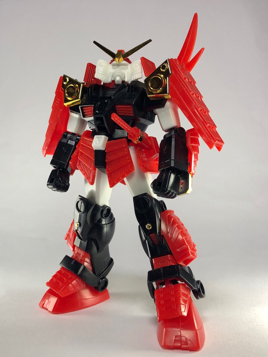 モビルスーツ戦国伝 武者頑駄無。リアル頭身で大河原先生新規デザイン