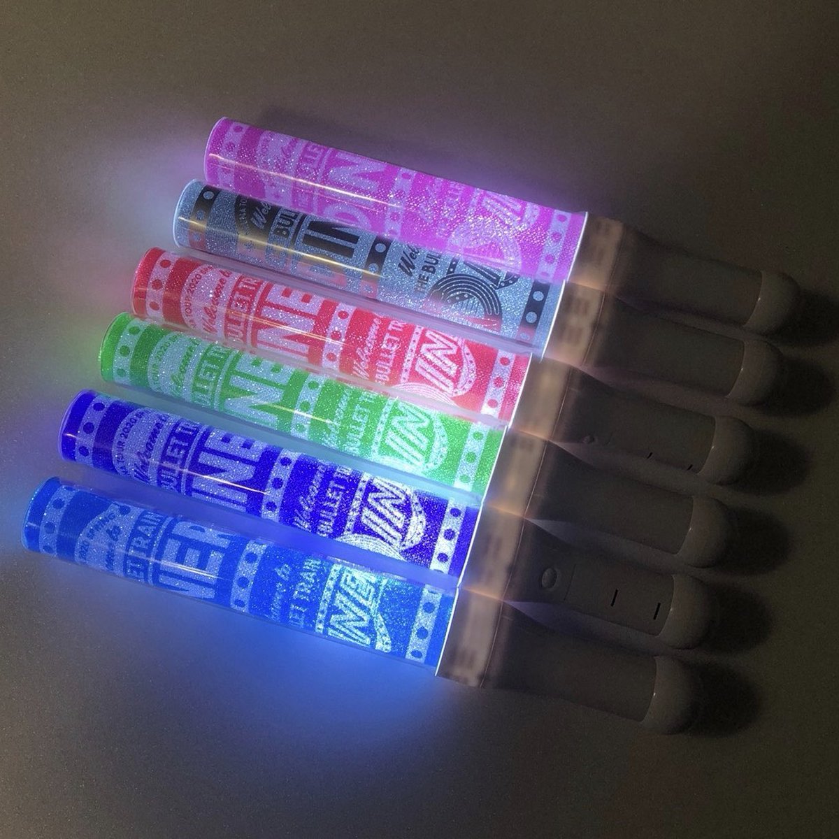 18代目超ペンライト】 定番アイテムのペンライト！ DINERロゴが可愛い