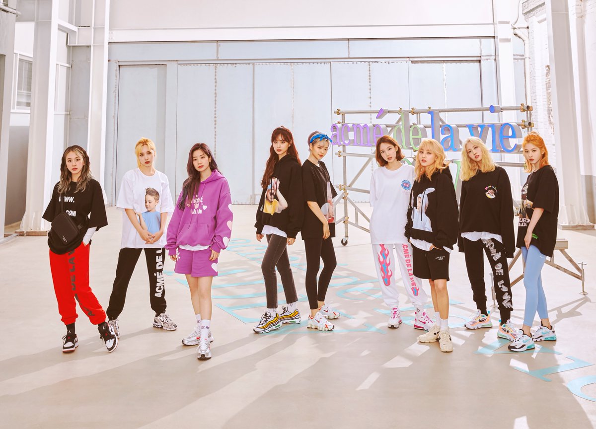 ADLV X TWICE Group Picture 6/7/20 @JYPETWICE @JYPETWICE_JAPAN