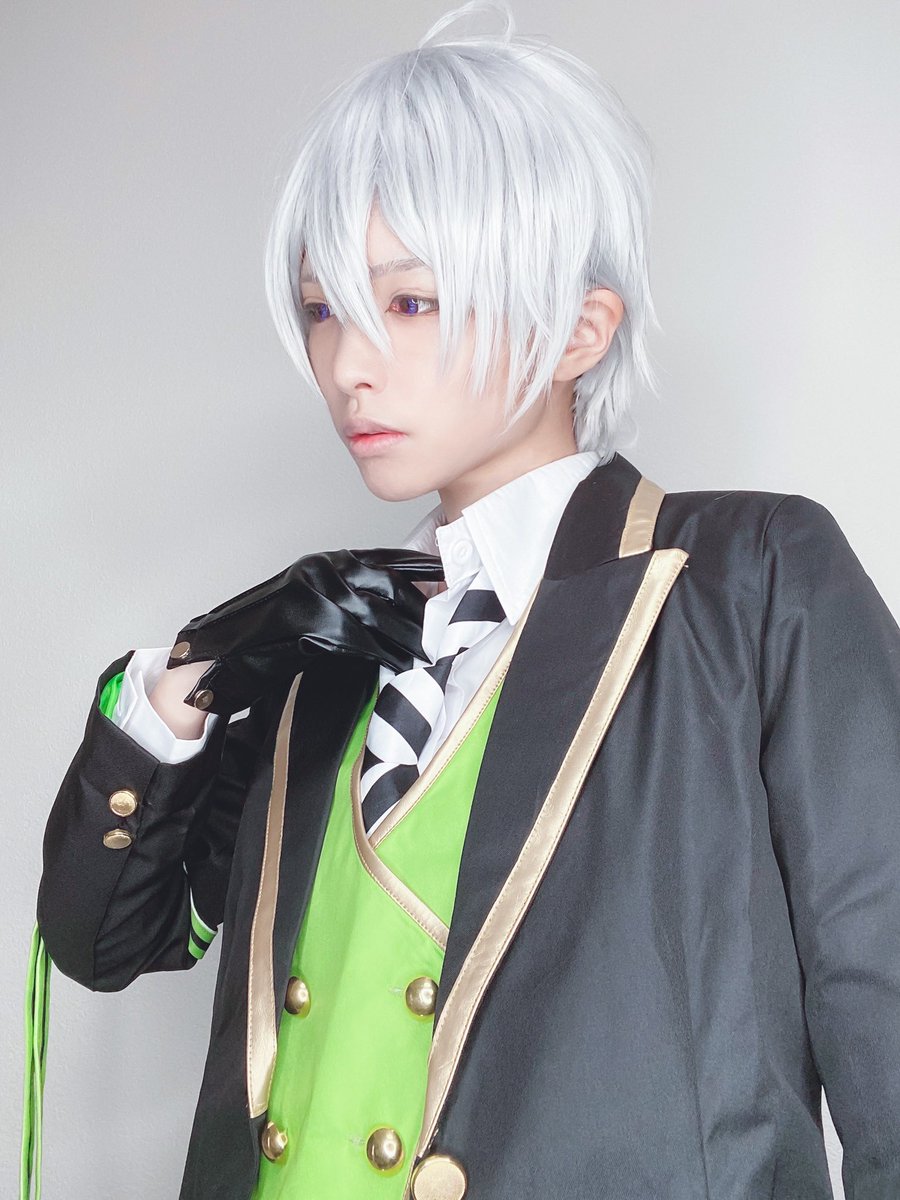 コスプレ/ツイステ】 ディアソムニア寮/シルバー