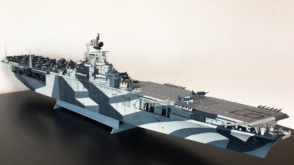 DRAGON 1/700 USSハンコック CV-19 これにて完成🙌🏼 ほぼ筆塗りで進め