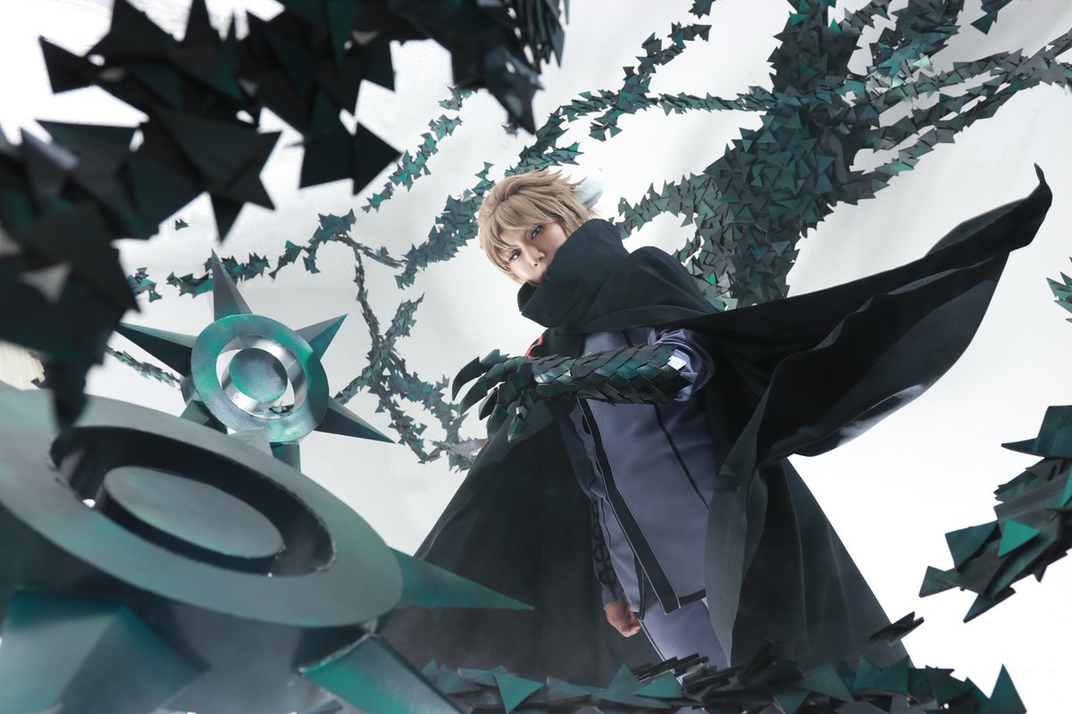 コス画像】ワールドトリガー ヒュース 蝶の楯 三角片1万ピース超えた