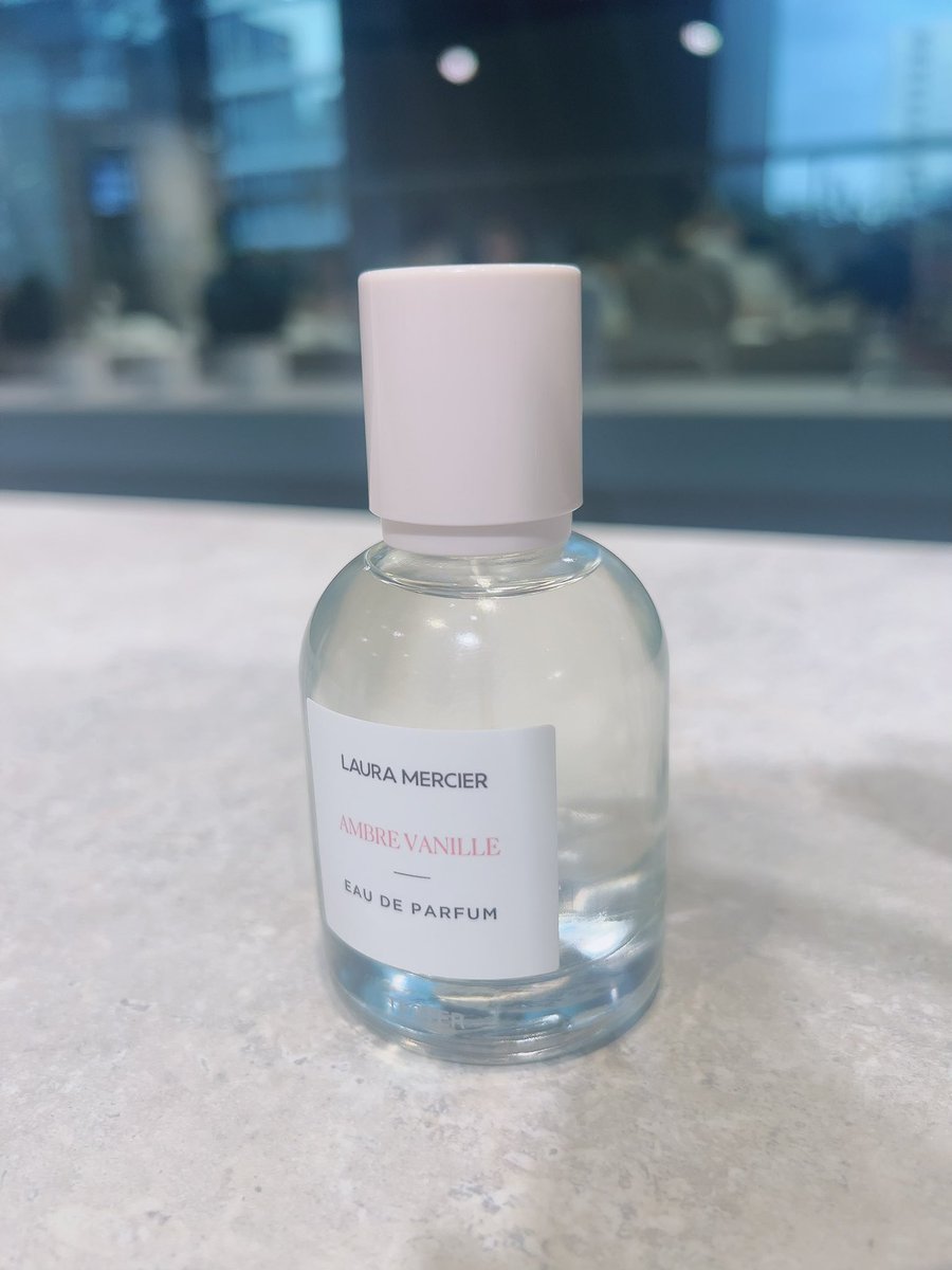 リニューアルしたローラメルシエのアンバーバニラの香水が、全人類が
