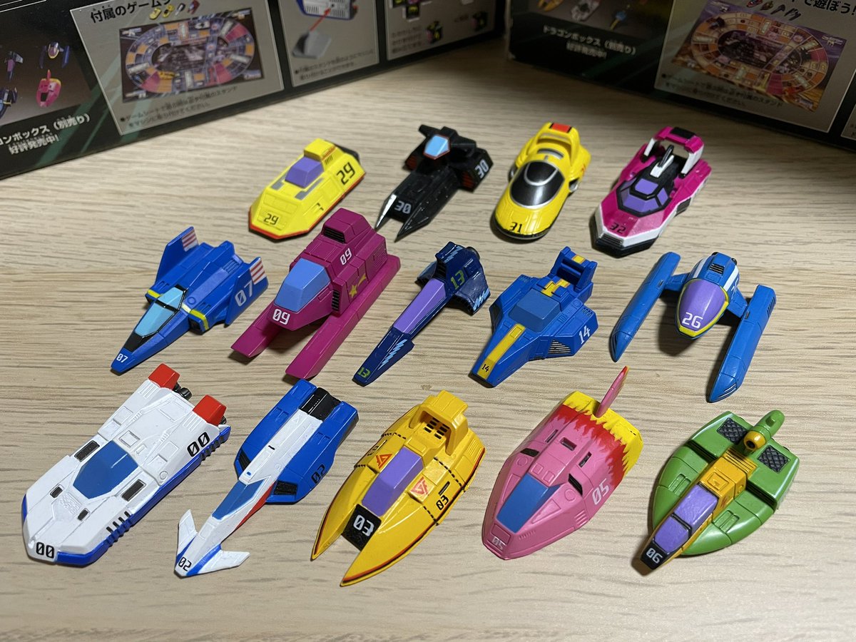 F-ZEROマシンコレクション」を久しぶりに引っ張り出してみた。 アニメ