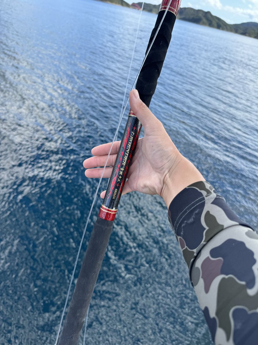 上手く買えば7万円ちょいで竿リールともに手に入るクエタックル。レ