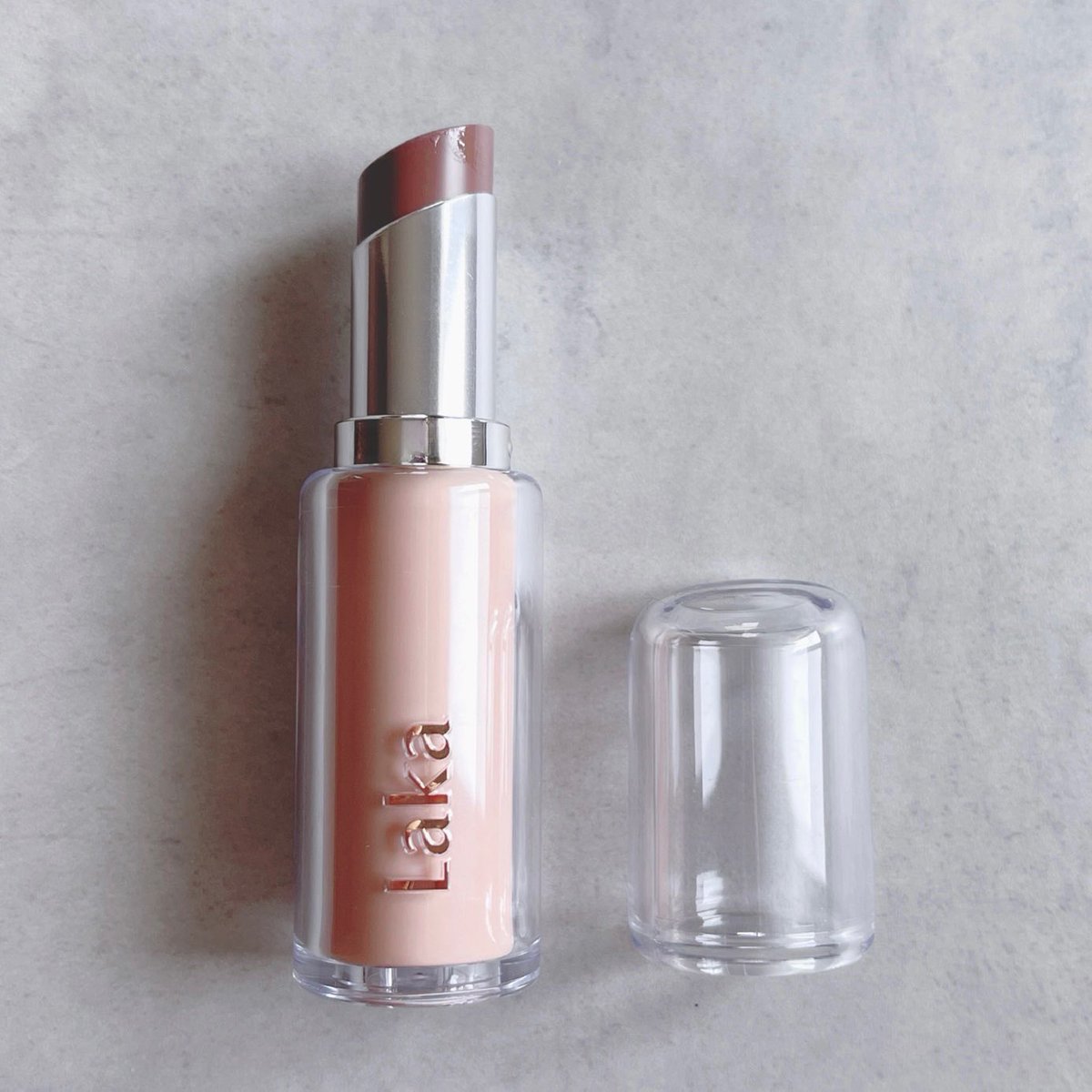 Lakaのボンディンググロウリップスティック202ボーイ、「いや着画詐欺