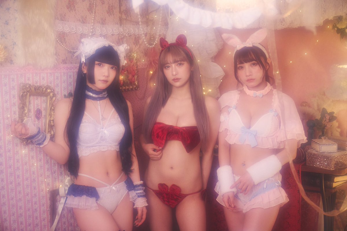 🎧#バチュングラビア🎧 #春のTGIF 宛名なしチェキ&動画明日から販売