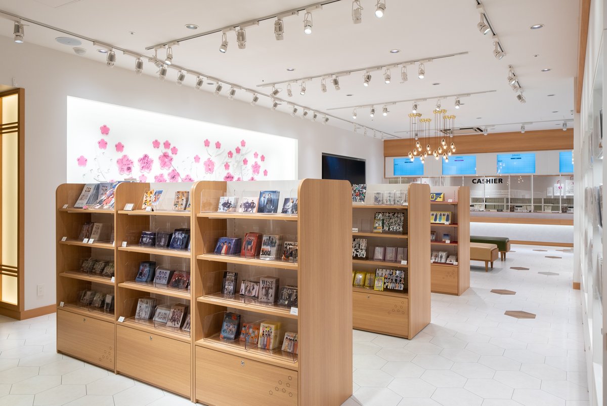 ジャニーズショップ福岡】 6/1(木)より事前の入店予約が不要となります