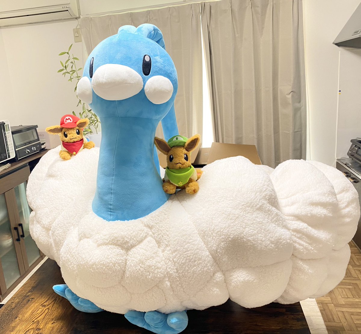 ポケモンセンターオンライン受注生産の等身大チルタリス届きました