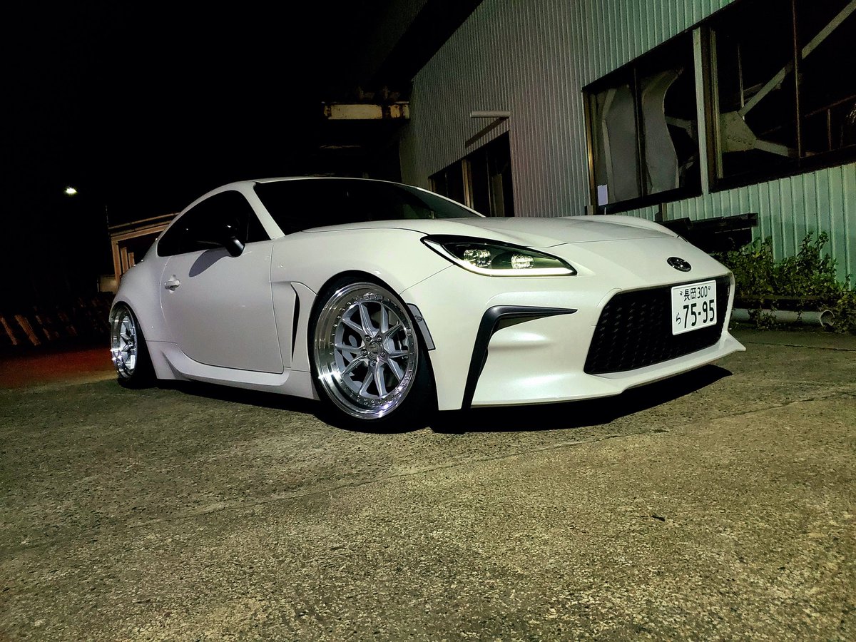 ひとまず 走れるように これが納車6時間後の姿( ﾟÅﾟ；) #GR86 #神風