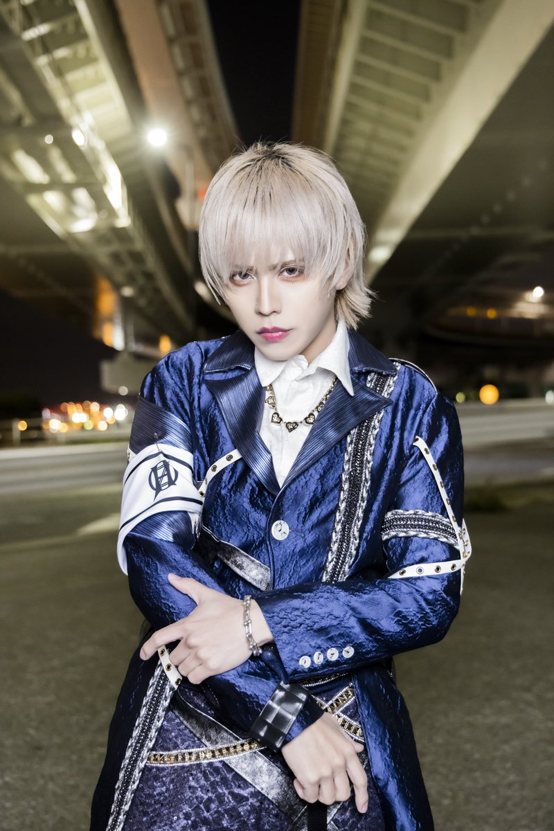 ▷▷ZODIAC アーティスト写真公開 Vo:ROY Gt:Rio Gt:Leo