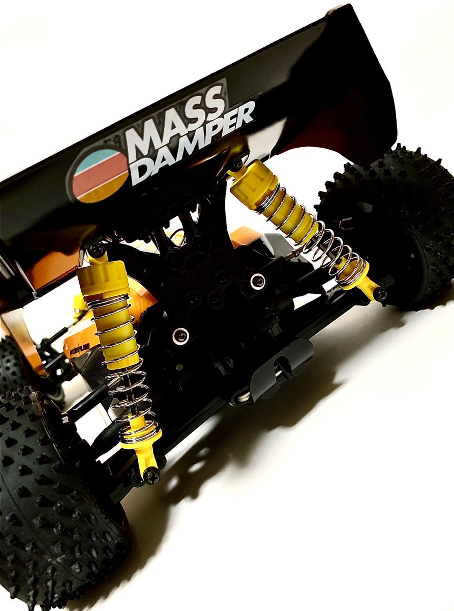 年末に完成したTT02Bネオスコーチャー！ステッカーをペタペタ貼りたい