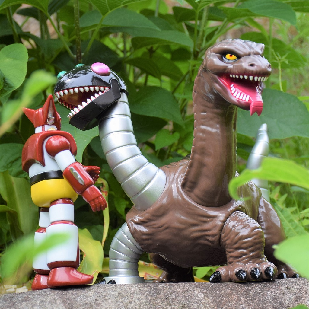 海外の #planetxasia さんのメカザウルス・ズーが先日届いたのですが