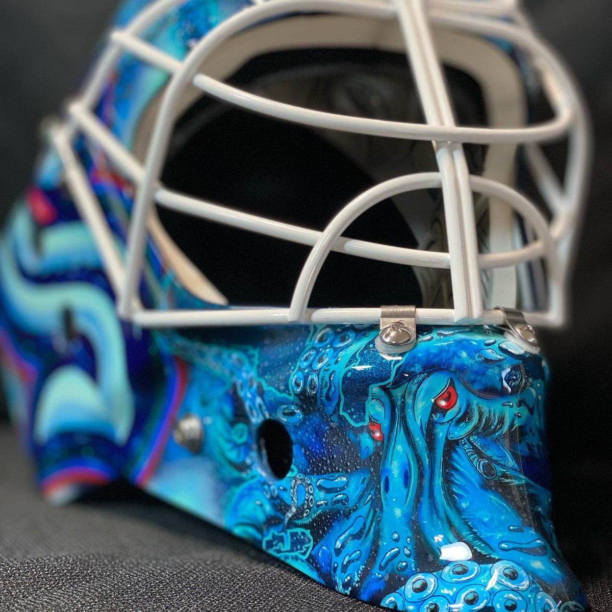 Joey Daccord's (@JDac35) new mask for the 2022-23 season is