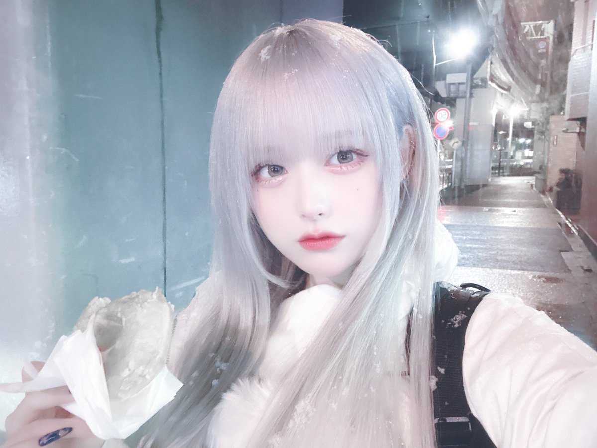 Post by 月深 乃絢【AVAM】 on X: 雪ふった❄️
