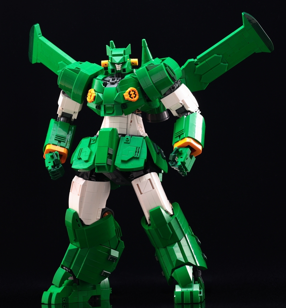 クレヨンしんちゃんに登場するカンタムロボをバキバキにアレンジして