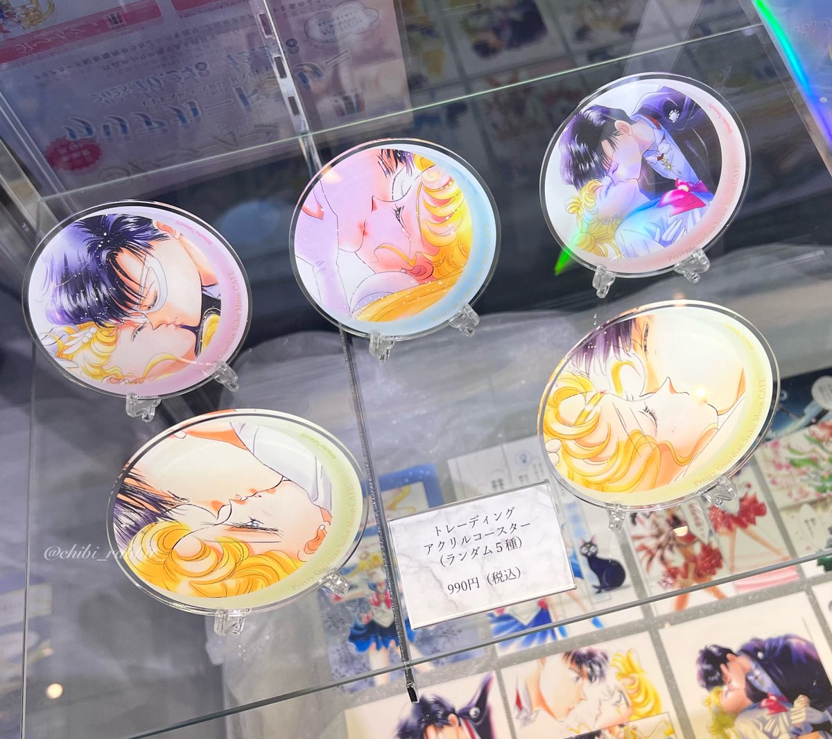セーラームーンカフェ、kissまみれのアクリルコースターも良すぎる🌙💋