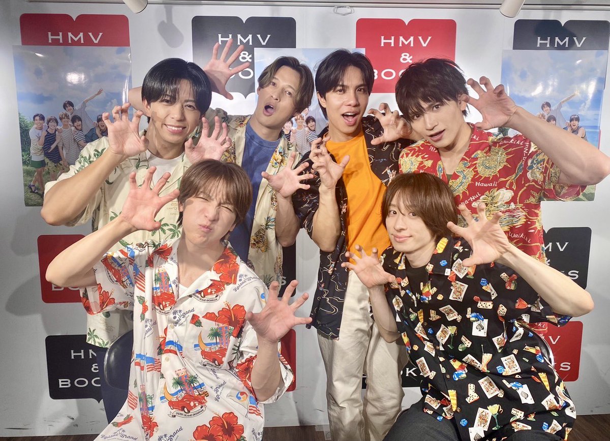 今日1日写真集特典会 ありがとうございました😍💓 渋谷のHMVさんも