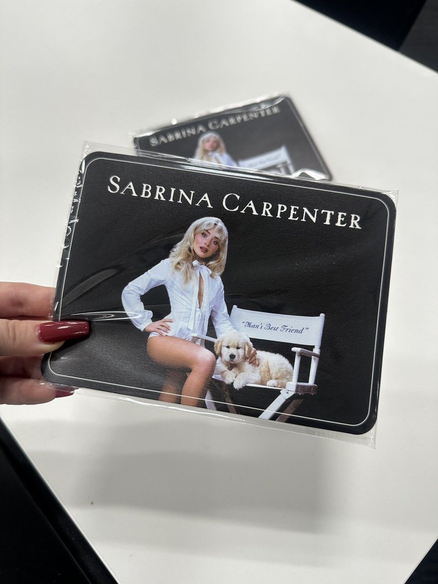 ⋱ 限定ノベルティの配布が決定！ ⋰ #サブリナ・カーペンター 国内盤