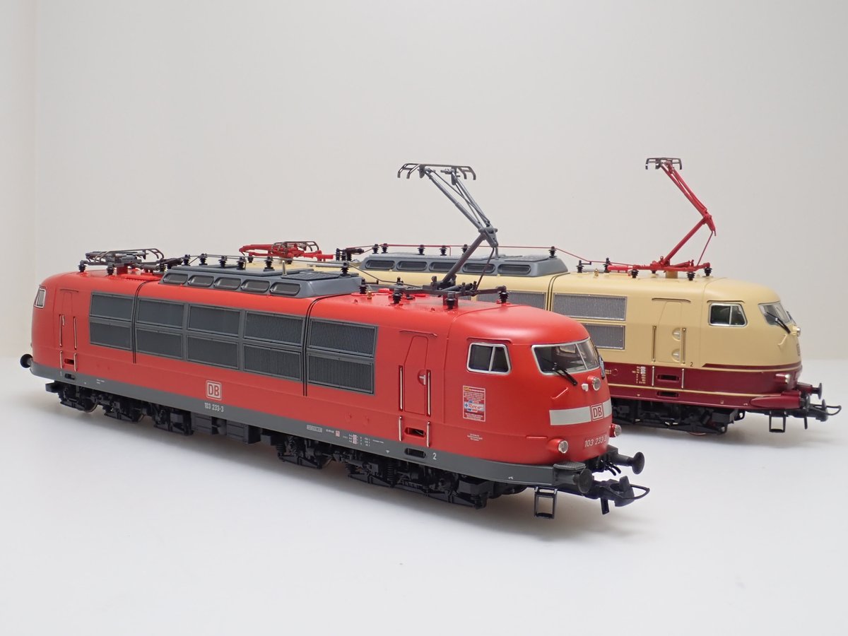 Models IMON渋谷店＞ ROCO DB 103 233-3 トラフックレッド入荷しました