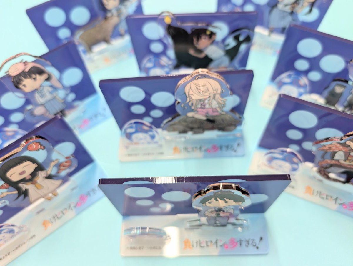 今回はアクスタのご紹介です。アクスタは全9種でお値段1,980円。キャラ