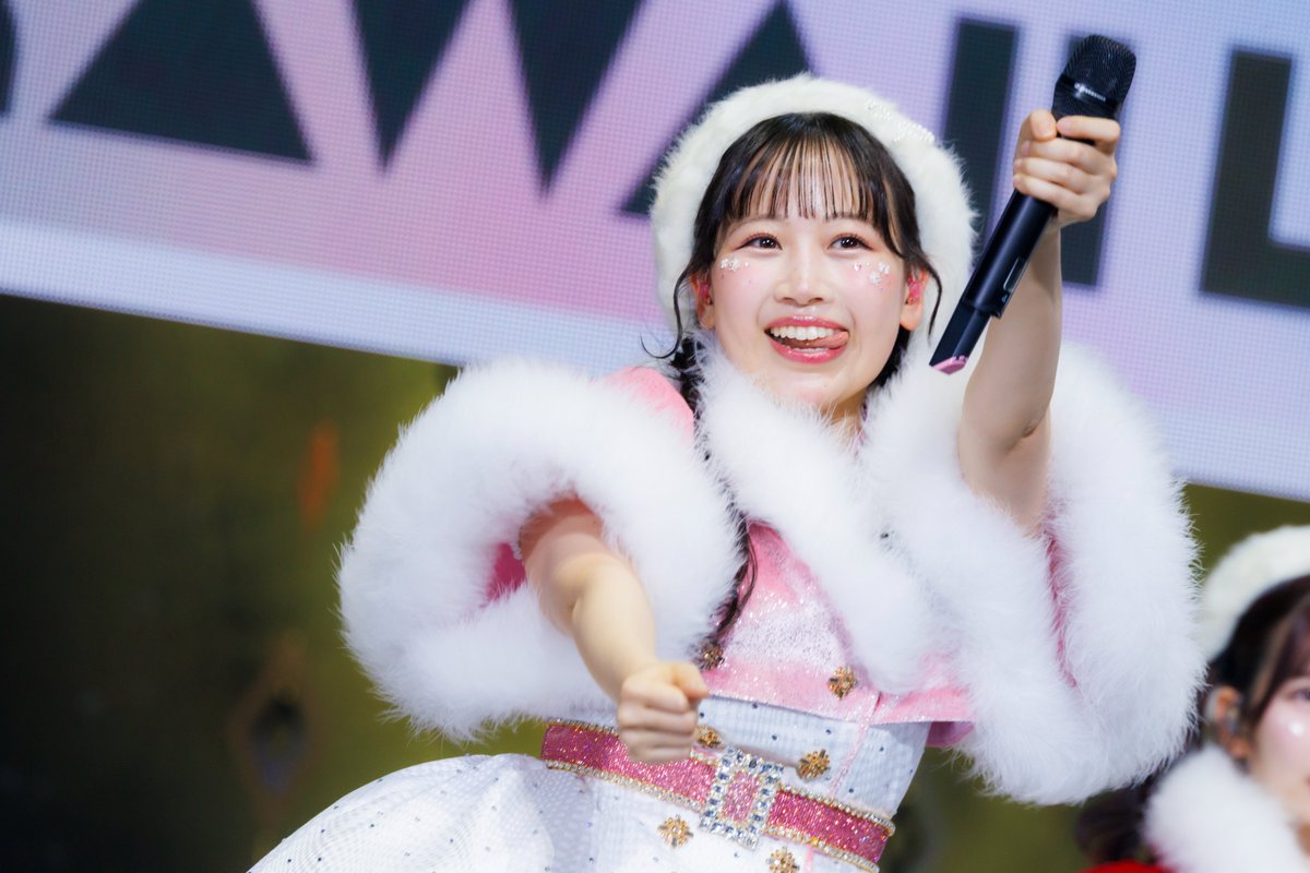✨🎅FRUITS ZIPPERクリスマス衣装2025🎄✨ 🩷松本かれん @karen_fz0328