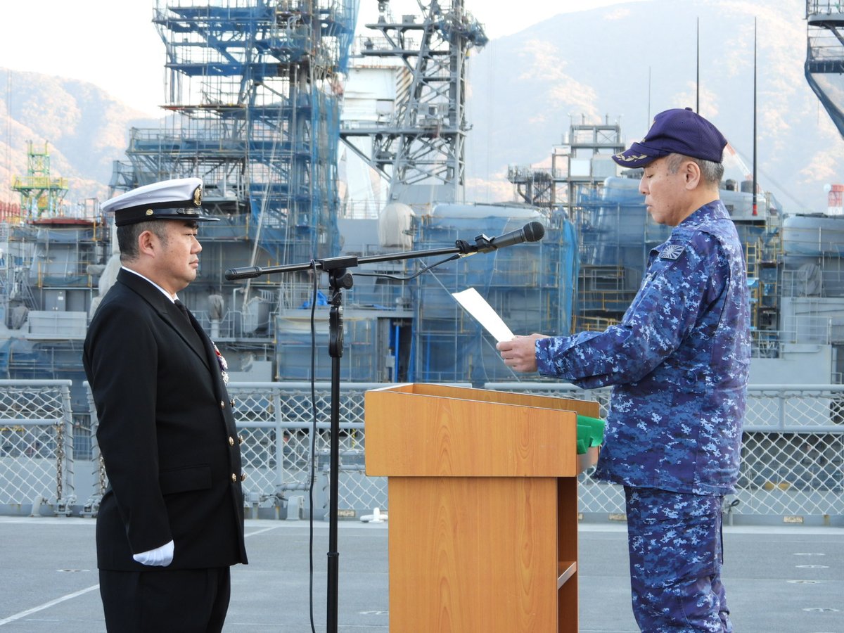 12月15日、#第1輸送隊 は #先任伍長 交代式を実施しました。在任中