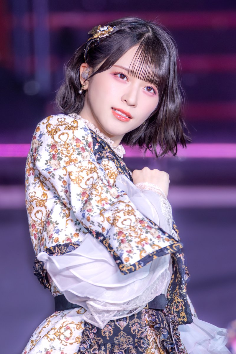 またしてもお顔で建国しています🏰 #佐々木舞香