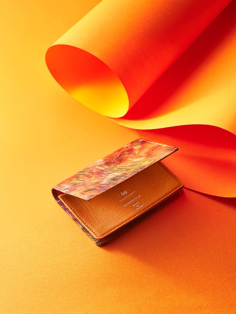 緊張の顔合わせ。 「素敵な名刺入れですね」と言われて、会話がは