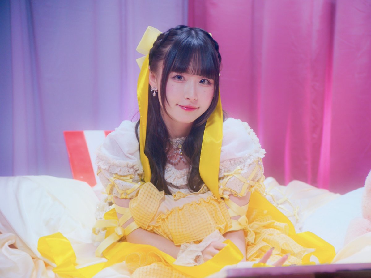 きゅるりんってしてみて 『えぶりで大好き記念日』MVの中から うた