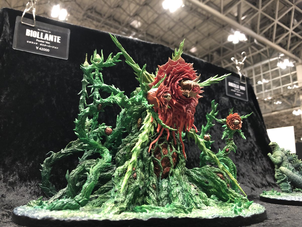 ワンフェスにて少数販売致します〜。 ビオランテ ポスターバージョン