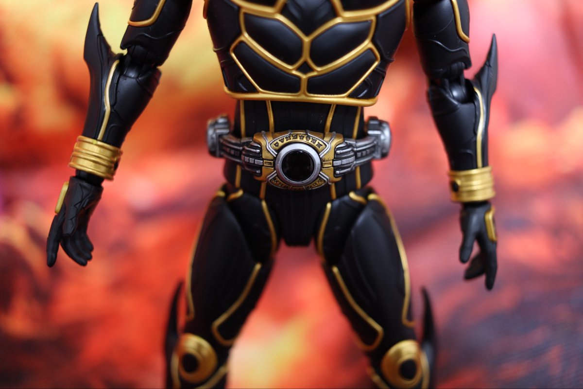 BLOKEES LEGEND EDITION 仮面ライダークウガ アルティメットフォーム