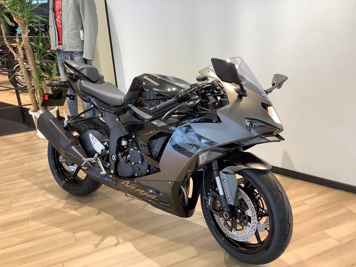 2026年モデル「Ninja ZX-6R」入荷！ マットグレー×ブラックの