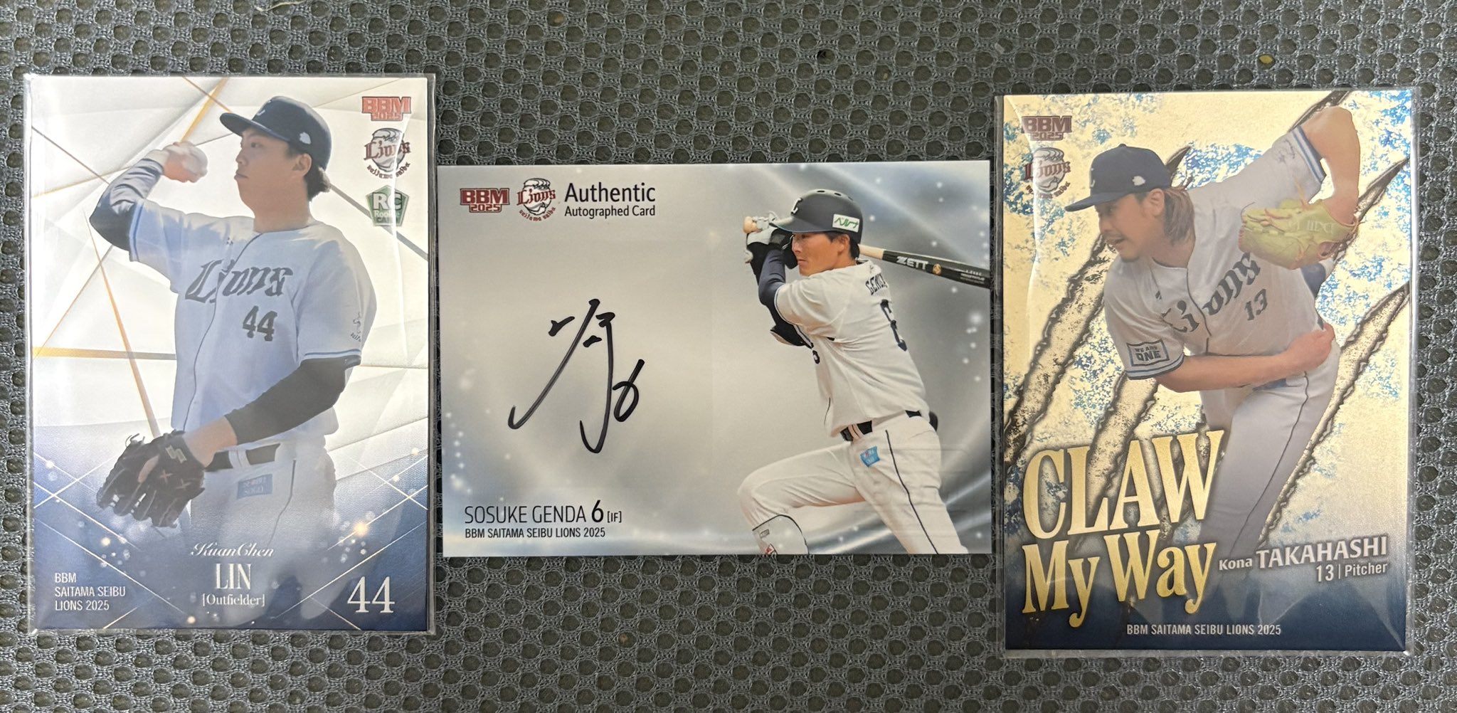 BBM 2017 源田 直筆 サイン ルーキー BBM 2017 源田 直筆 サイン