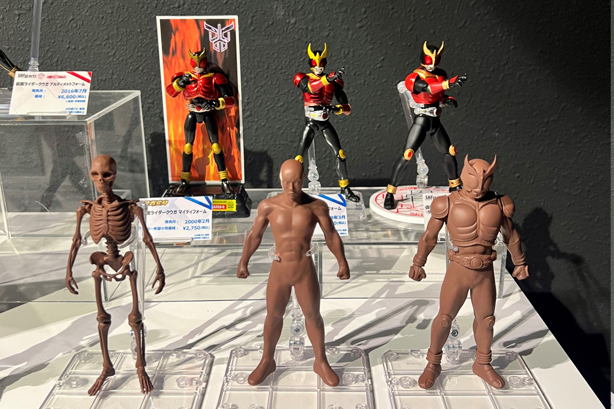 超クウガ展のクウガフィギュア