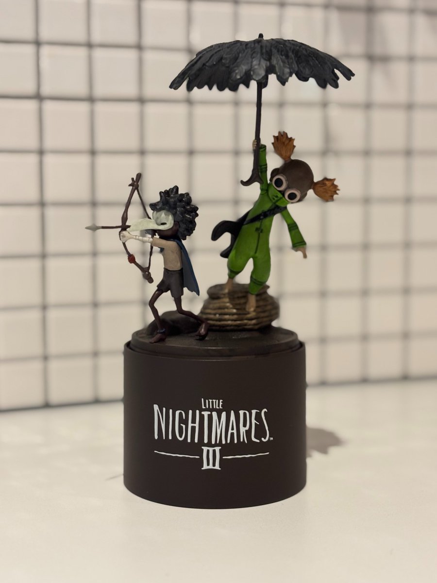 🏹••━━━━━━━━ 超特装版 予約受付中