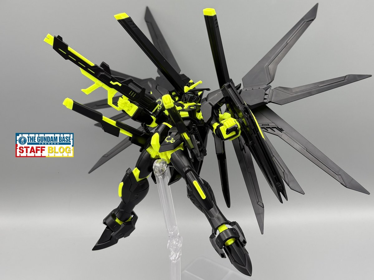 HG レジェンドガンダム　 ライジングフリーダム　リサーキュレーションカラー HG ライジングフリーダムガンダム ［リサーキュレーションカラー